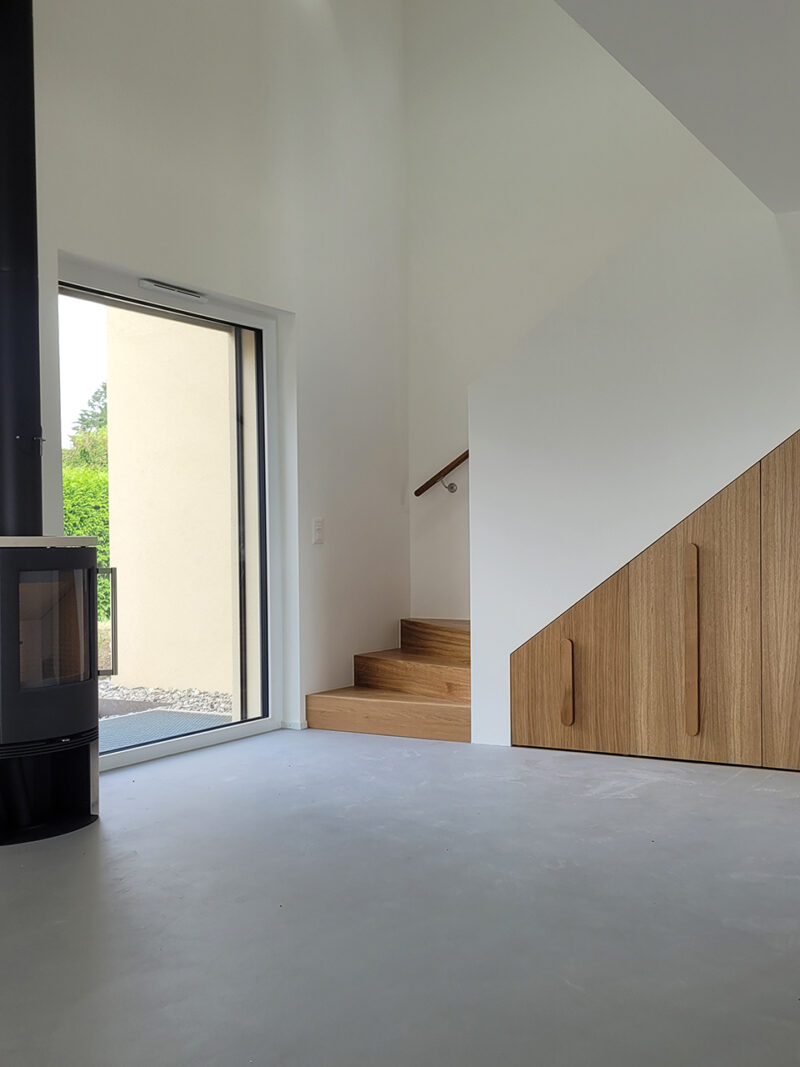 Villa, 3 appartements, Sullens